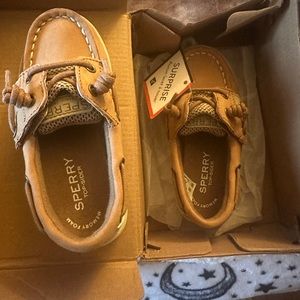 Kids sperry 8c